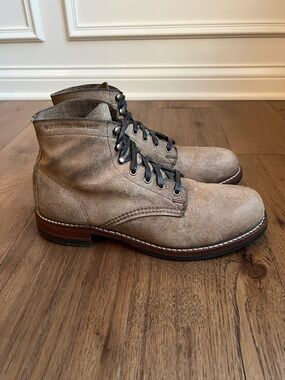 Wolverine 1000 Mile Boots Tan Rough Out Evans 9.5 D